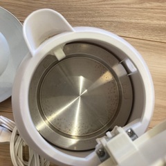 電気ケトルの画像
