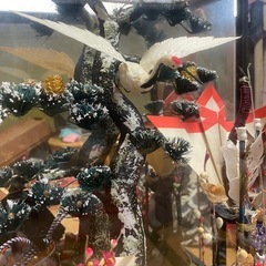 日本人形　正月飾り　ガラスケース入りの画像