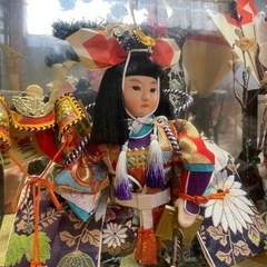 日本人形　正月飾り　ガラスケース入りの画像