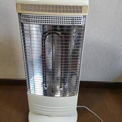 TOYOTOMI　電気ストーブ　EWH-C106　ジャンクの画像