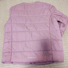 140cmユニクロ薄手中綿ジャケットの画像