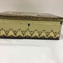 JME015 ★大特価★ヨーロッパ輸入雑貨 ベルギー老舗Desobry/デソブリー クッキー缶 裁縫道具や小物入れ 中古品【取りに来られる方限定】の画像