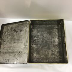 JME015 ★大特価★ヨーロッパ輸入雑貨 ベルギー老舗Desobry/デソブリー クッキー缶 裁縫道具や小物入れ 中古品【取りに来られる方限定】の画像
