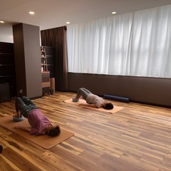 大人ヨガ＆ピラティスの画像