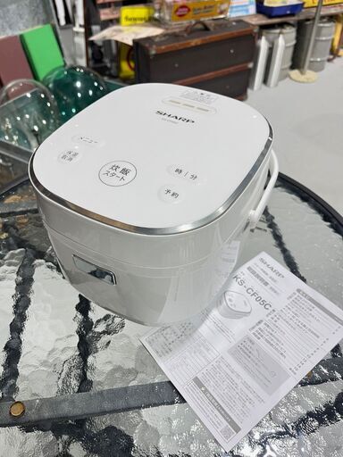 【SHARP シャープ】3合炊き炊飯器 炊飯ジャー KS-CF05C 2020年 ホワイト 内釜で洗米できる コードリール式 パン焼ける