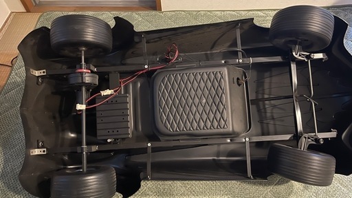 電動　バットモービル バットマン 子供 乗り物