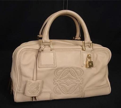 LOEWE　ロエベ　アマソナ28　美品　綺麗め　ベージュ系　ナッパレザー　ハンドバッグ　ボストンバッグ　ピンクベージュ系