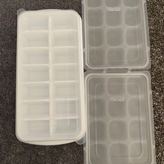 リッチェル　離乳食用　ブロックトレー
