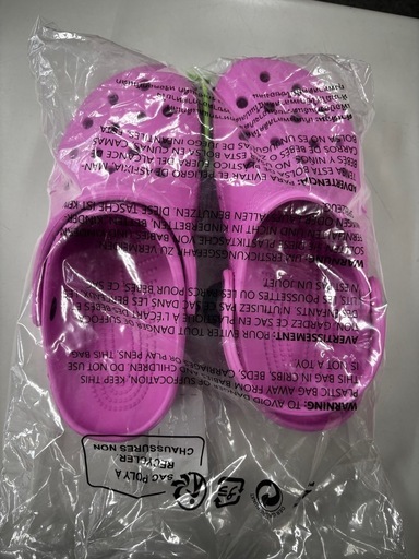 crocs ラッキーピンク サンダル US 5/6