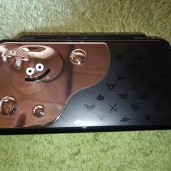 Newニンテンドー2DS LL ドラゴンクエスト はぐれメタルエディションの画像