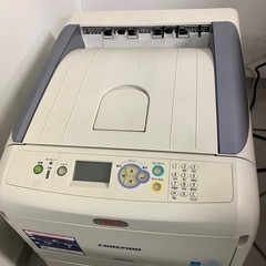 Oki製プリンターとトナー