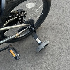 補助輪付き自転車の画像