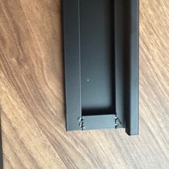 2本あり!あの商品に似てる？ 磁石でくっつく小物かけ 値段は１本の値段の画像