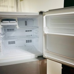 【決まりました】冷蔵庫 シャープ  SJ-D23C-S  2ドア 225L シルバー 直冷式 右開きの画像