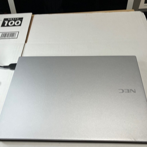 NECvarsa pro Windows11corei3  SSD美品