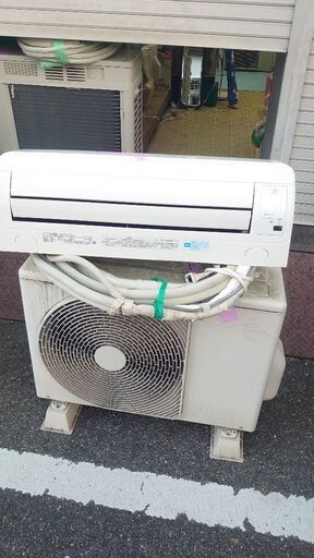 完売（F）東芝ルームエアコン【RAS401JR】☆2011年製 ◇プロによる適正ポンプダウン取り外し