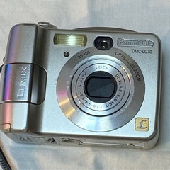 Panasonic Lumix DMC-LC70 シルバー