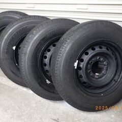 2月8日まで　4本セット　ハイエース　195/80R15　202...