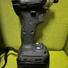makita マキタ 充電式インパクトドライバTD160DRFXB 14.4v 3.0Ahの画像
