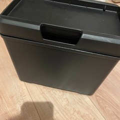 車用ゴミ箱

