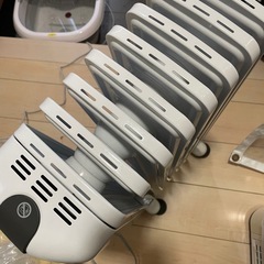 DeLonghi オイルヒーター　RHJ35MO812-DGの画像