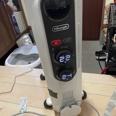 DeLonghi オイルヒーター　RHJ35MO812-DG