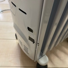 DeLonghi オイルヒーター　RHJ35MO812-DGの画像
