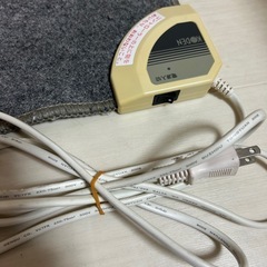 ホットカーペット　1人用　デスク下　電気カーペットの画像