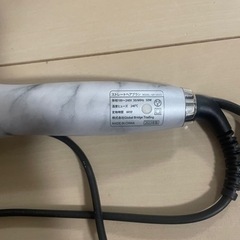 Laplina ブラシヘアアイロン マーブルの画像