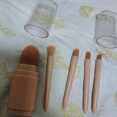 ５wayメイクブラシの画像