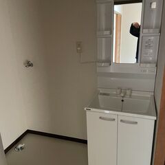【津市戸木町 アパート 】3DK 敷・礼0円 家賃47,000円　共益費：3,000円　OAK HILLS  − 三重県