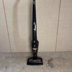 【246】Electrolux スティッククリーナー 年式不明