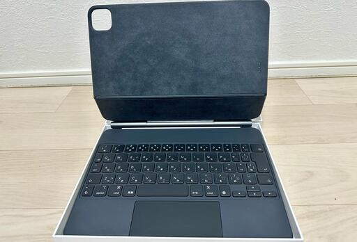 Ipad Magic Keyboard (Ipad 11 inch)