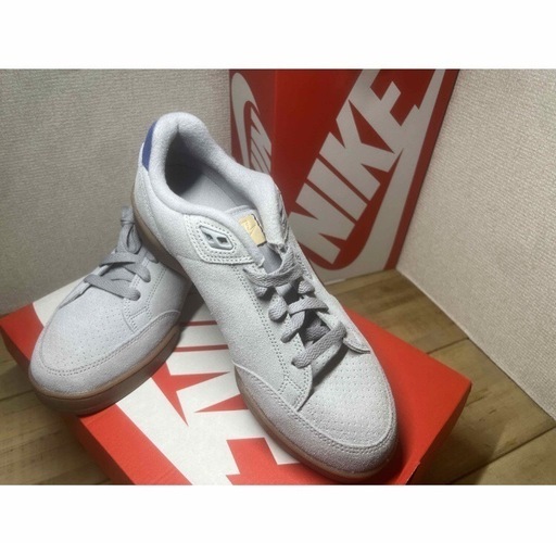 NIKE グレー スエード ローカットスニーカー