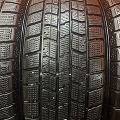 GOODYEAR ICENAVI7 195/65R15 15インチ スタッドレス 4本 21～22年製 プリウス セレナ ヴォクシー等　(KTE188)の画像