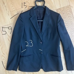 女性リクルートスーツ　4点セットの画像