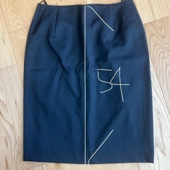 女性リクルートスーツ　4点セットの画像