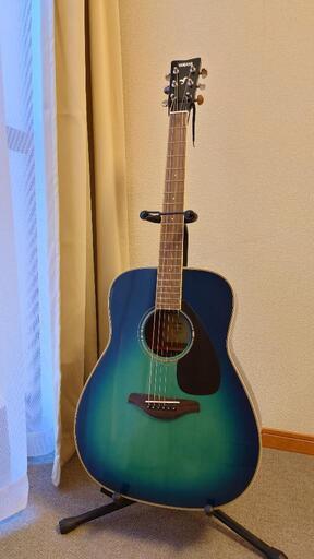 弦楽器、ギター YAMAHA fg820