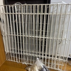 白色ペットケージ二階建て大きいサイズの画像