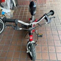 12インチ　HENSHIN BIKE　ペダル　スタンド付き　レッドの画像