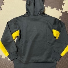 新品タグ付✨フィラ✨キッズ140サイズ✨長袖トップス✨子供服の画像