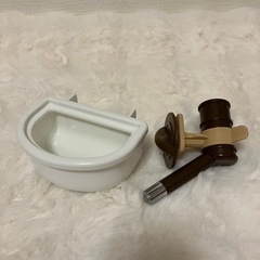 ペット用　水入れの画像