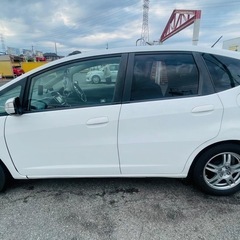 ホンダフィットハイブリッドの画像