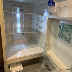 冷蔵庫の画像