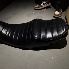 ゼファー400 シート