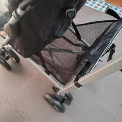【中古】ベビーカー 日本育児 シルバークロス マイクロの画像