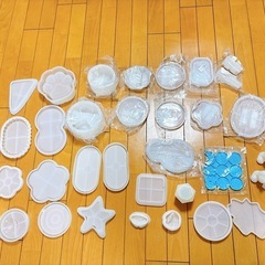 シリコンモード　34個セット レジン、二液性レジン 肉球 プレー...