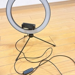 リングライト　撮影など　ライト　スタンド付きの画像