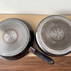 値下げ！T-fal インジニオ 鍋・フライパン5点セット+シリコン蓋２の画像