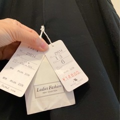 大幅値下げ❗️新品、定価14,800円13号、黒ロングスカートの画像